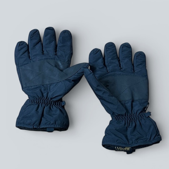 Auclair Insulated Winter Gloves | Black | Adult XL - Picture 2 of 5